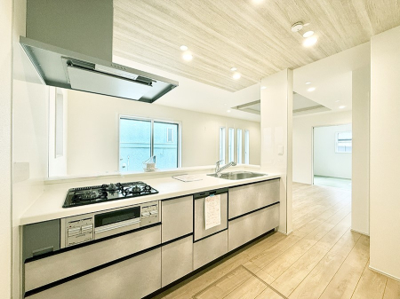 �L�b�`�� ����