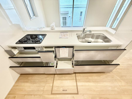 �L�b�`�� ����