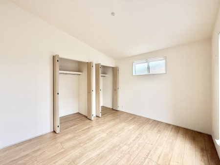 �q������ ����