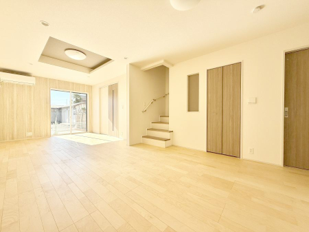 ���̑����� �������ӂƂ����u�ԂɍK����������A�S�n�悢�ꏊ