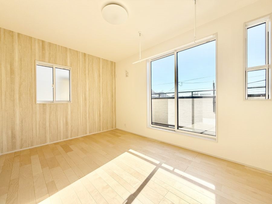 ���̑����� �������D��ŉ��₩�Ȏ��Ԃ��������