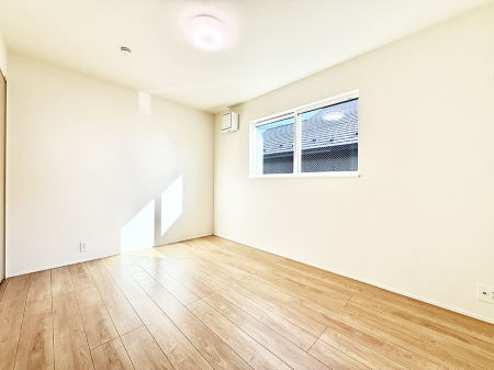 �Q�� ���������̔z�u��ʋC���̗ǂ��݌v�ŕ����̋�C�������炸�A��ɐV�N�ȋ�C������܂�