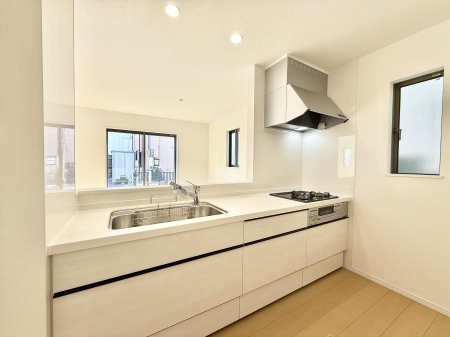 �L�b�`�� ���������y���݂ƐH�ׂ�K����͂���L�b�`��