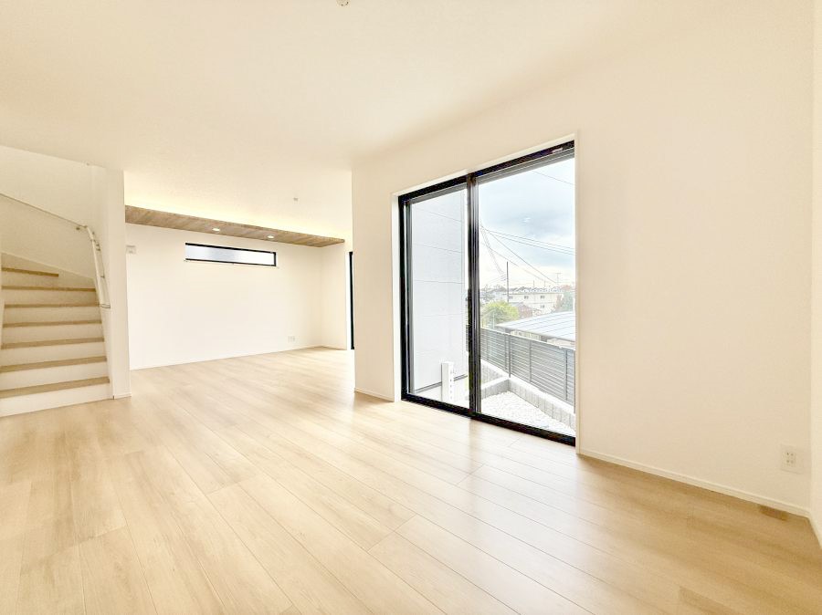 ���̑����� �������Ƒ��̏Ί炪���ӂ��A���났�̋��