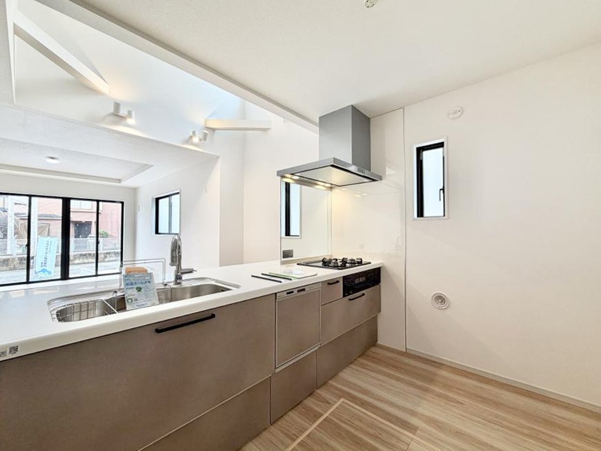 �L�b�`�� �������V���v���ŋ@�\�I�A�����g���₷���L�b�`��