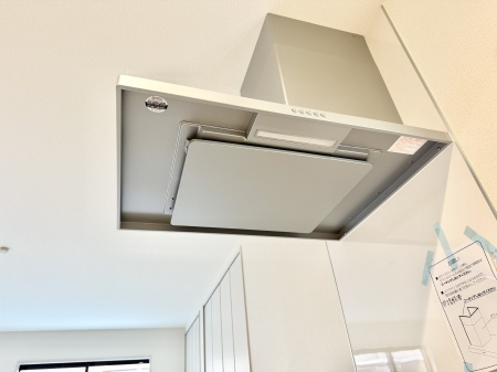 ���̑����� �ݔ����t�[�h�ɕ����Ă���ׁA���������C��ɗU������A�����I�ɔr�����ł��܂�