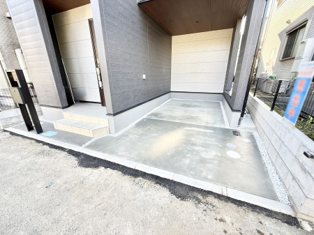  �O�ρ��J�[�X�y�[�X�L