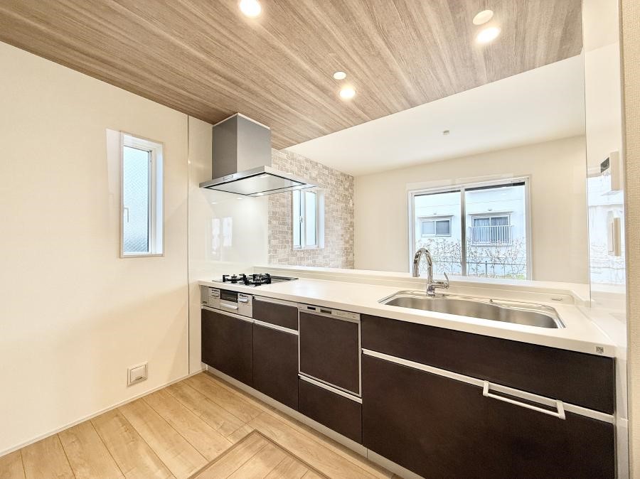 �L�b�`�� �������V���v���ŋ@�\�I�A�����g���₷���L�b�`��