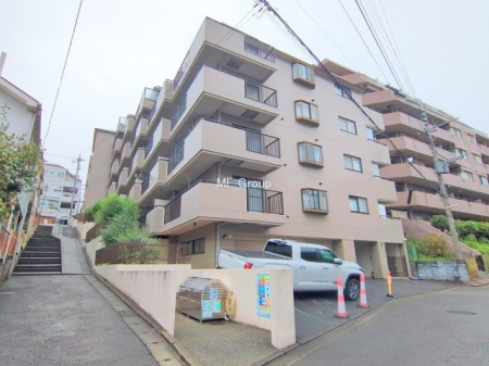 nOώʐ^ OρV炵n܂ꏊŁAƑJ[߂