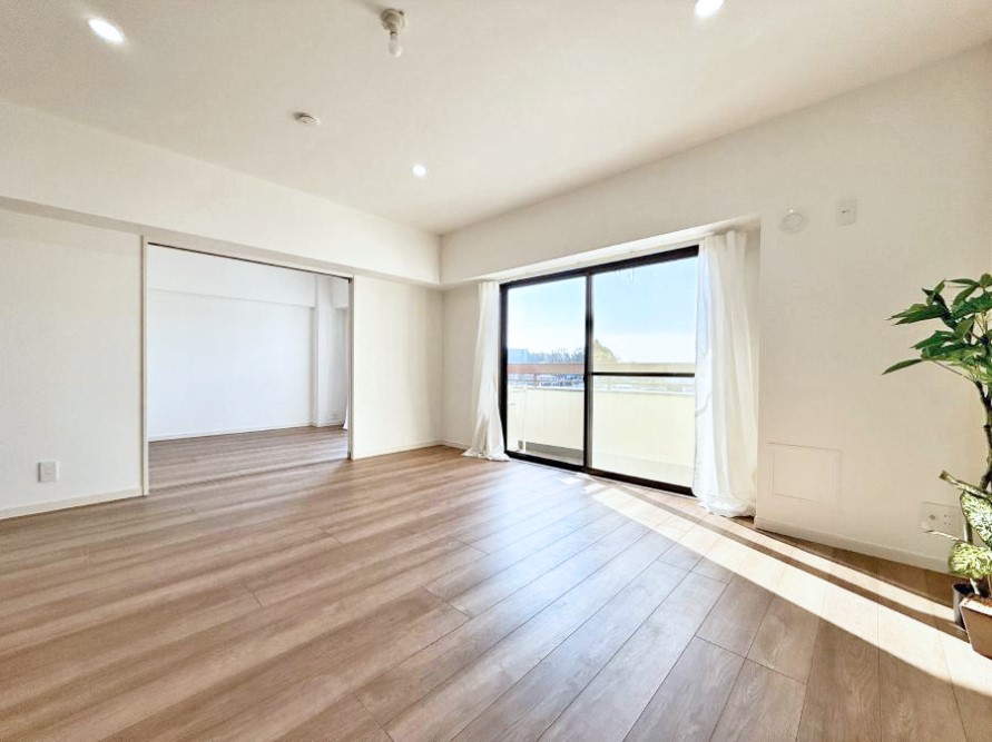 ���r���O �������V���v���������ґ�A��؂Ȑl�Ɖ߂����S���قǂ�����