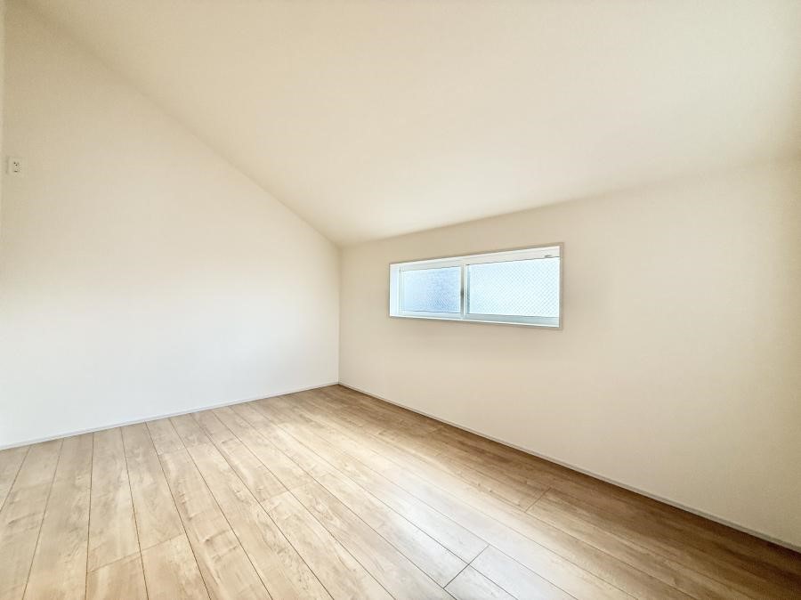 �q������ �������v���C�x�[�g��ԂƂ��ĐÂ��ŗ�������������񋟂��Ă���܂�