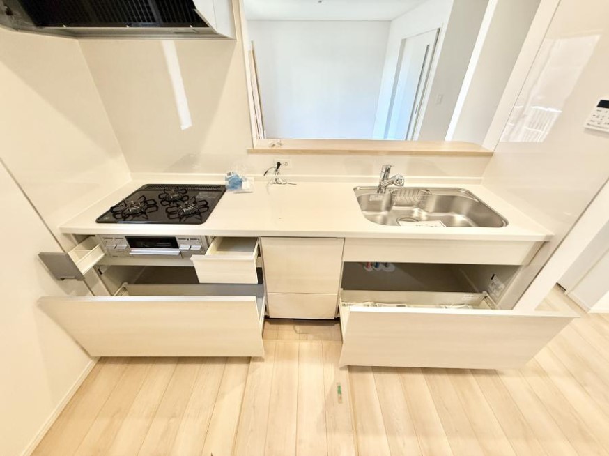 �L�b�`�� �������A�C�f�A�L����A�N���G�C�e�B�u�ȗ������