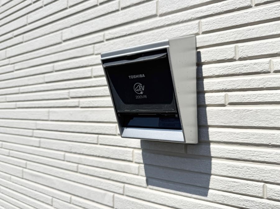 ���̑����� �ݔ�������ŊȒP�ɏ[�d�ł��A�G�R�ȃJ�[���C�t���T�|�[�g