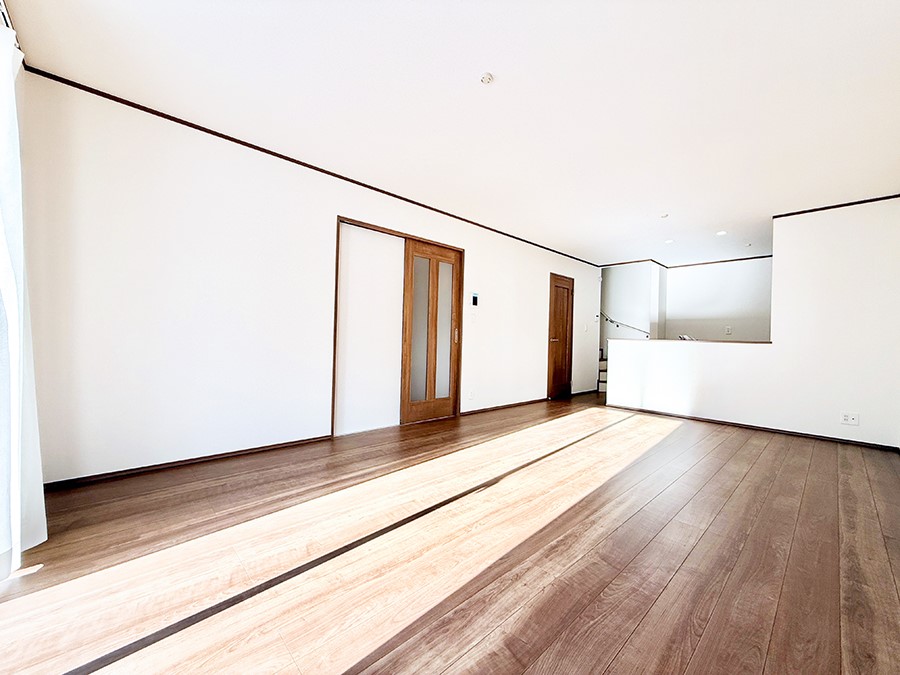 ���r���O �����������������Ɠ��ʂɂ���A�e���̋��