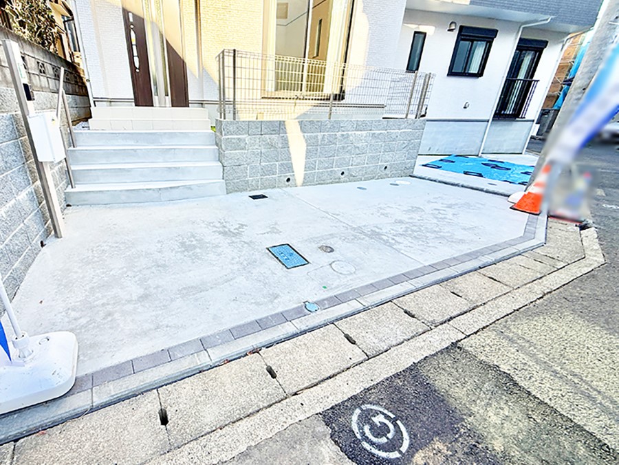  �O�ρ������̒��Ԃ����K��