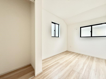 ���̑����� �������D��ŉ��₩�Ȏ��Ԃ��������