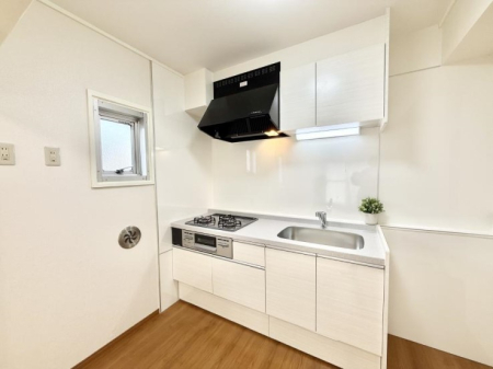 �L�b�`�� ���������������̖��@��������A���ʂȃL�b�`��