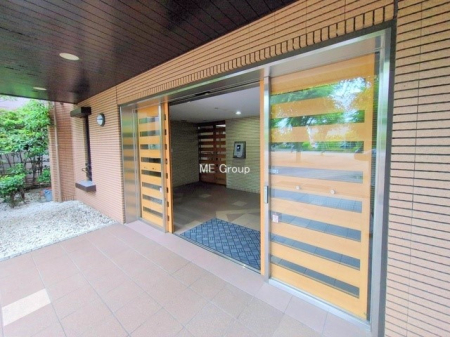 GgX OρǗ̍s͂GgXňSĕ点ł