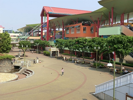 ���ӊ� �V���b�s���O�Z���^�[ 1200m �C�V���r�i�E�H�[�N