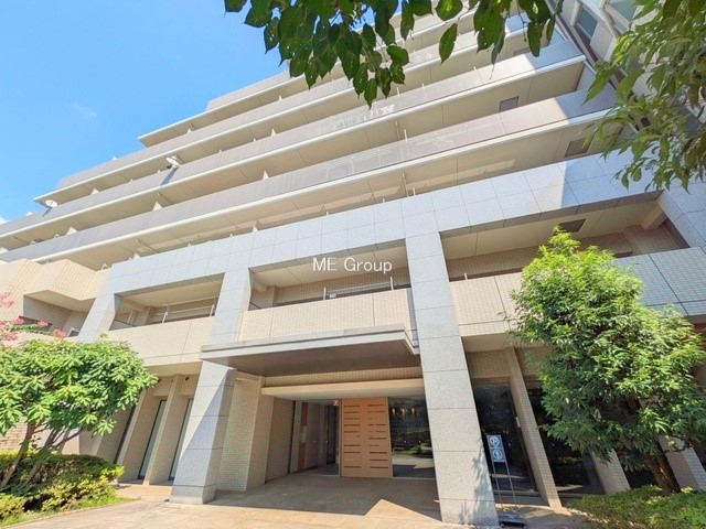 nOώʐ^ OρV炵n܂ꏊŁAƑJ[߂