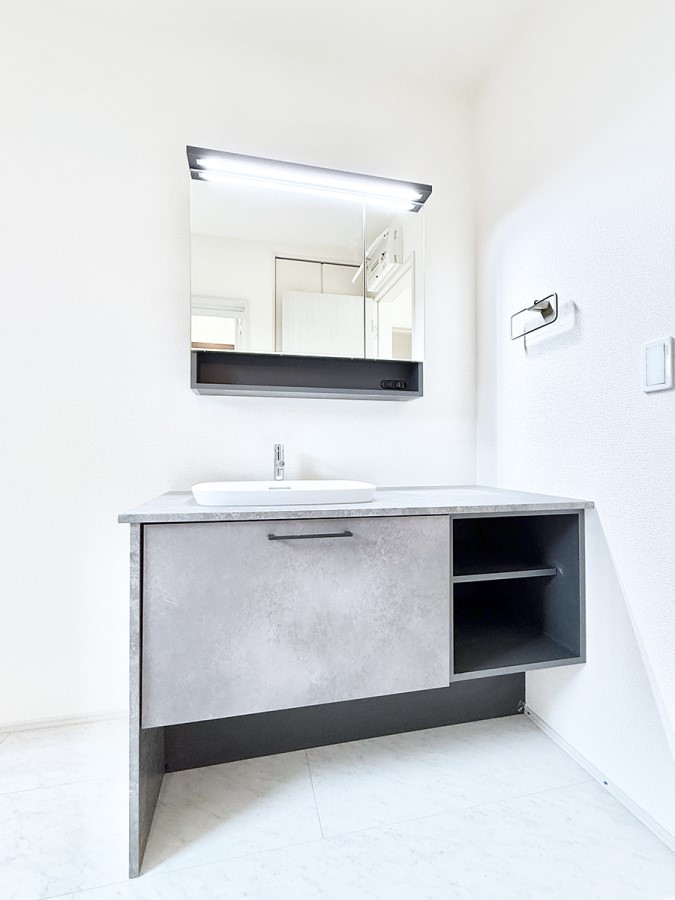 ���ʑ�E���ʏ� ���������̏������X���[�Y�ɂł���L���ł�