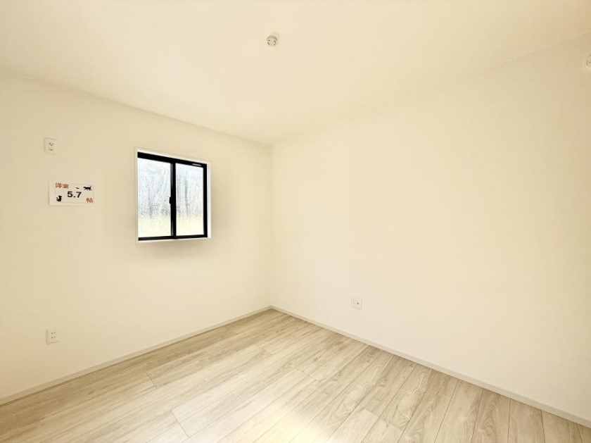 �Q�� ���������̔z�u��ʋC���̗ǂ��݌v�ŕ����̋�C�������炸�A��ɐV�N�ȋ�C������܂�