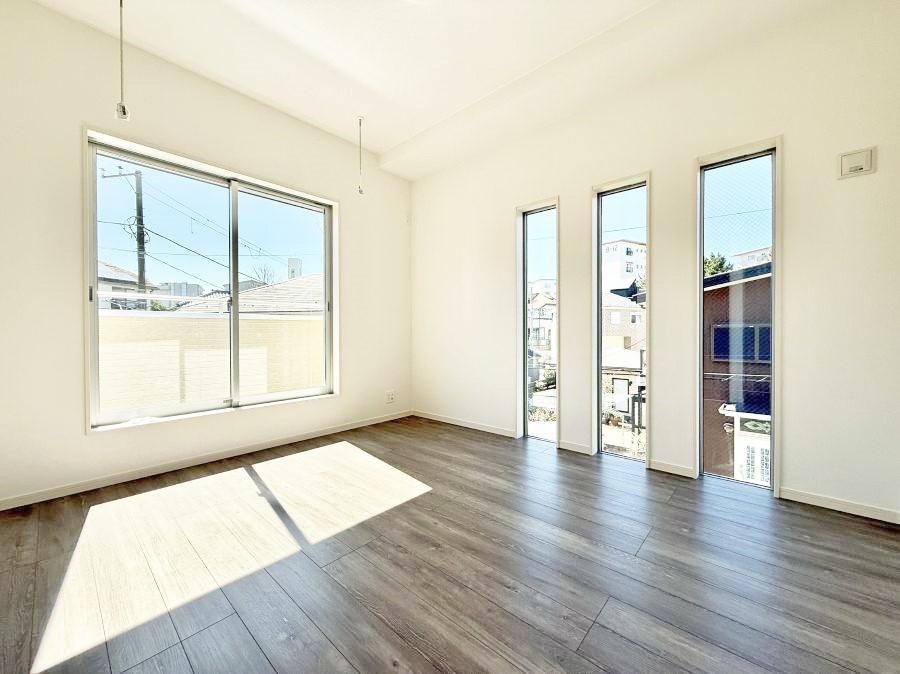 ���̑����� �������D��ŉ��₩�Ȏ��Ԃ��������