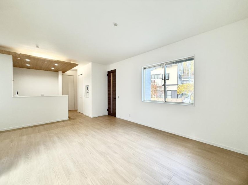 ���r���O �������S���������ꏊ�A�������߂����郊�r���O