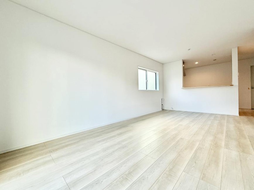 ���r���O ���������R�Ɖ�b�����܂��A�S�n�悢�ЂƂƂ�