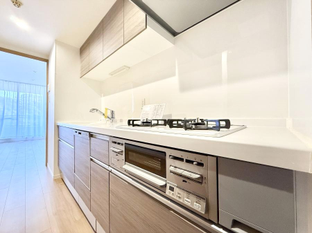 �L�b�`�� �������Ƒ����J��[�߂�A������̂���L�b�`��