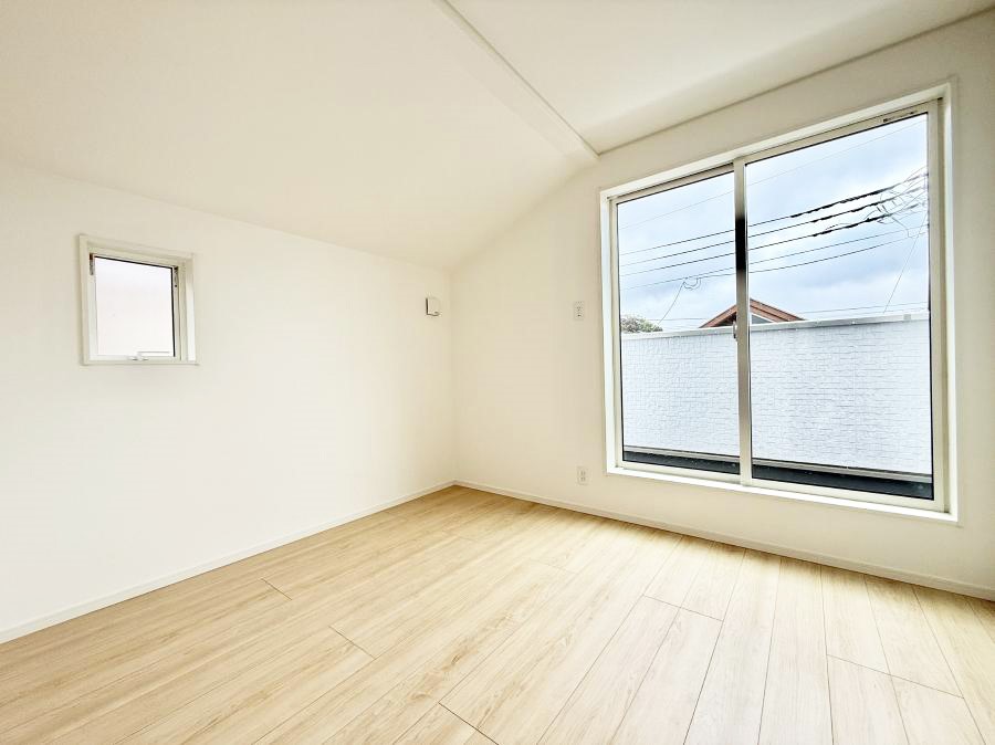 ���̑����� �����������������F�����̂������ŉ��₩�Ȏ��Ԃ��y���߂܂�