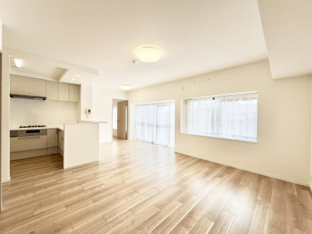 ���̑����� �������Ƒ��̏Ί炪���ӂ��A���났�̋��