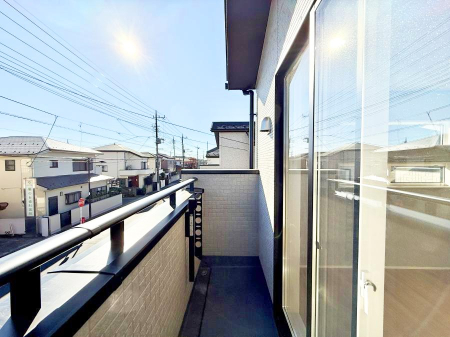 �o���R�j�[ ������ �G�߂̈ڂ낢����������J���I�ȋ�Ԃł�