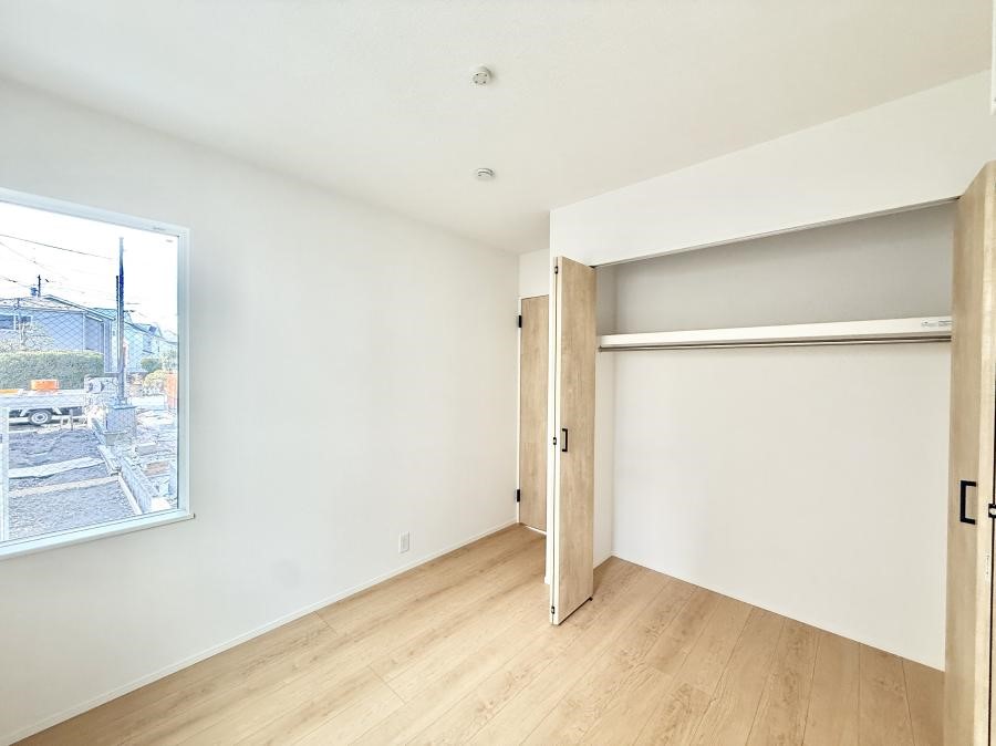 �q������ �������v���C�x�[�g��ԂƂ��ĐÂ��ŗ�������������񋟂��Ă���܂�