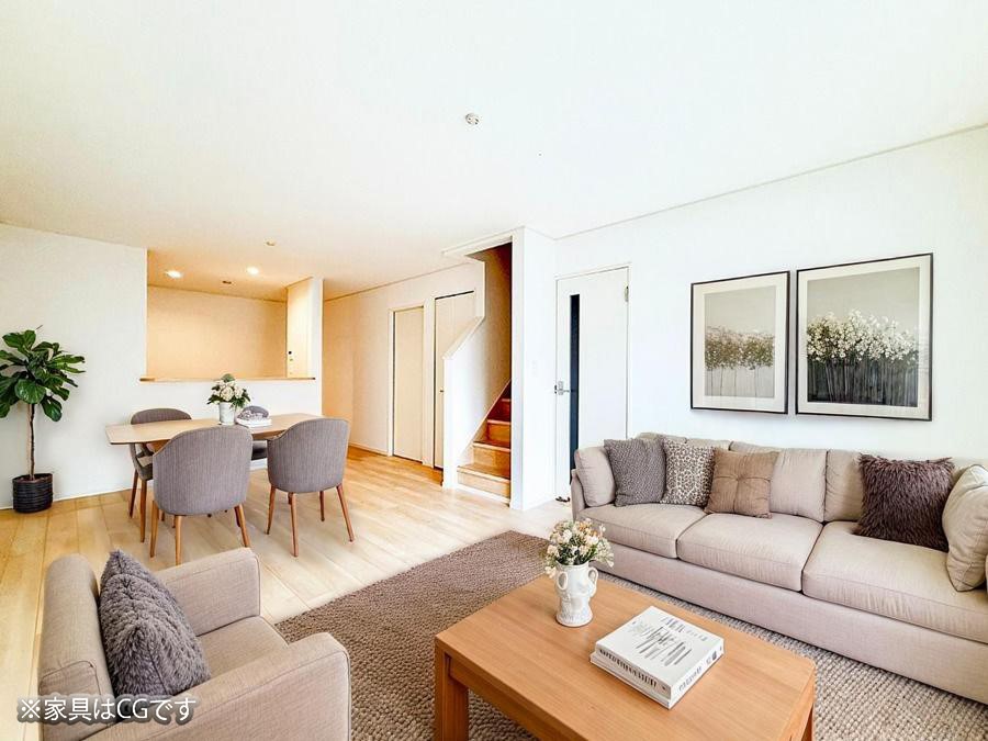 ���r���O ���������R�Ɖ�b�����܂��A�S�n�悢�ЂƂƂ�