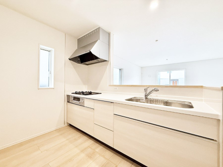 �L�b�`�� ���������y���݂ƐH�ׂ�K����͂���L�b�`��