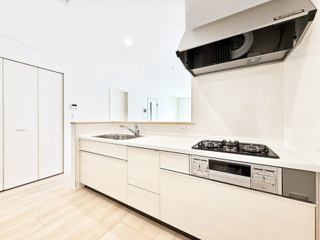 �L�b�`�� �������V���v���Ŕ������S�n�悢���Ԃ𐶂ރL�b�`�����