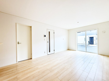 ���̑����� �������Ƒ��̏Ί炪���ӂ��A���났�̋��