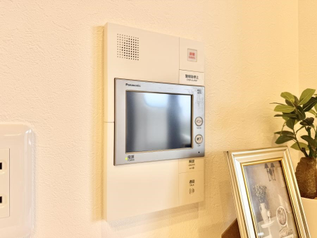 ���̑����� �ݔ����K��҂��m�F�ł��Ĉ��S���������܂�