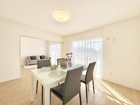 ���̑����� �������ӂƂ����u�ԂɍK����������A�S�n�悢�ꏊ