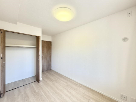 �Q�� ���������̔z�u��ʋC���̗ǂ��݌v�ŕ����̋�C�������炸�A��ɐV�N�ȋ�C������܂�