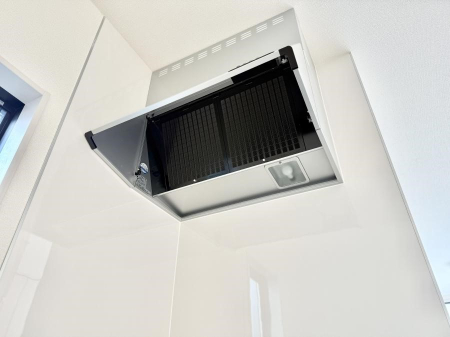 ���̑����� �ݔ����������̏��C����������C��ɗU������A�����I�ɔr�����ł��܂��B