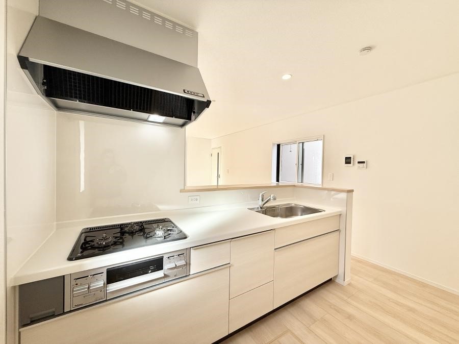 �L�b�`�� �������V���v���Ŕ������S�n�悢���Ԃ𐶂ރL�b�`�����