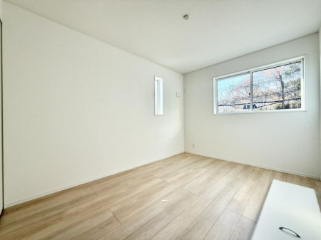 �Q�� ���������̔z�u��ʋC���̗ǂ��݌v�ŕ����̋�C�������炸�A��ɐV�N�ȋ�C������܂�