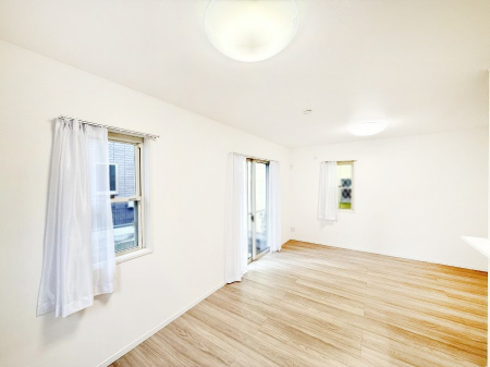 ���r���O ���������C�ɓ���̏ꏊ�ŁA�̂�т�Ƃ������Ԃ�