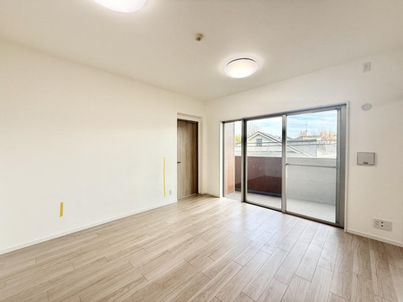 ���r���O ���������S�n�̂����A���z�̃��r���O