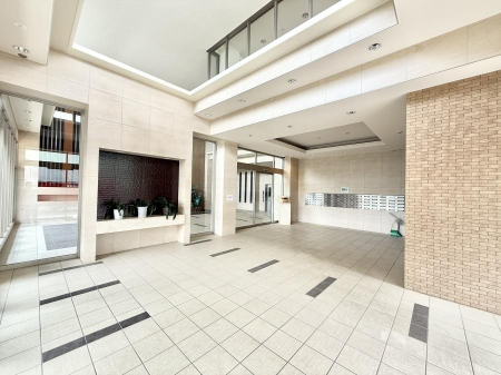 ̑ Oρ}Ṽ[R[i[͂ꂢɂĂ܂B