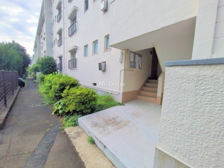 GgX OρA邽тɈS^ĂAJɊǗꂽL