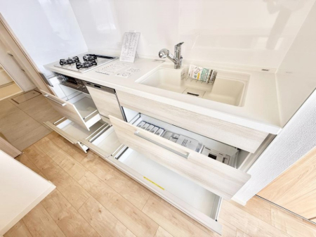 �L�b�`�� ���������y���݂ƐH�ׂ�K����͂���L�b�`��