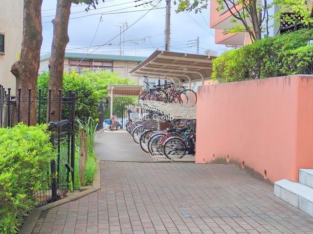 ̑ OρƐꂽ֏ŁA]Ԃ̕ۊǂSł